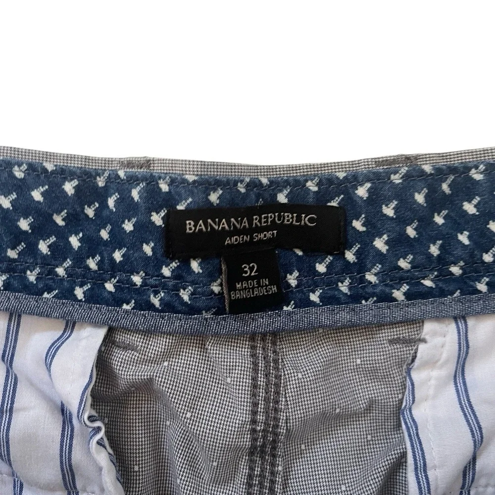 Banana Republic Men's Size 32 Aiden‎ Short Gray Houndstooth Mini Dot 100% Cotton
